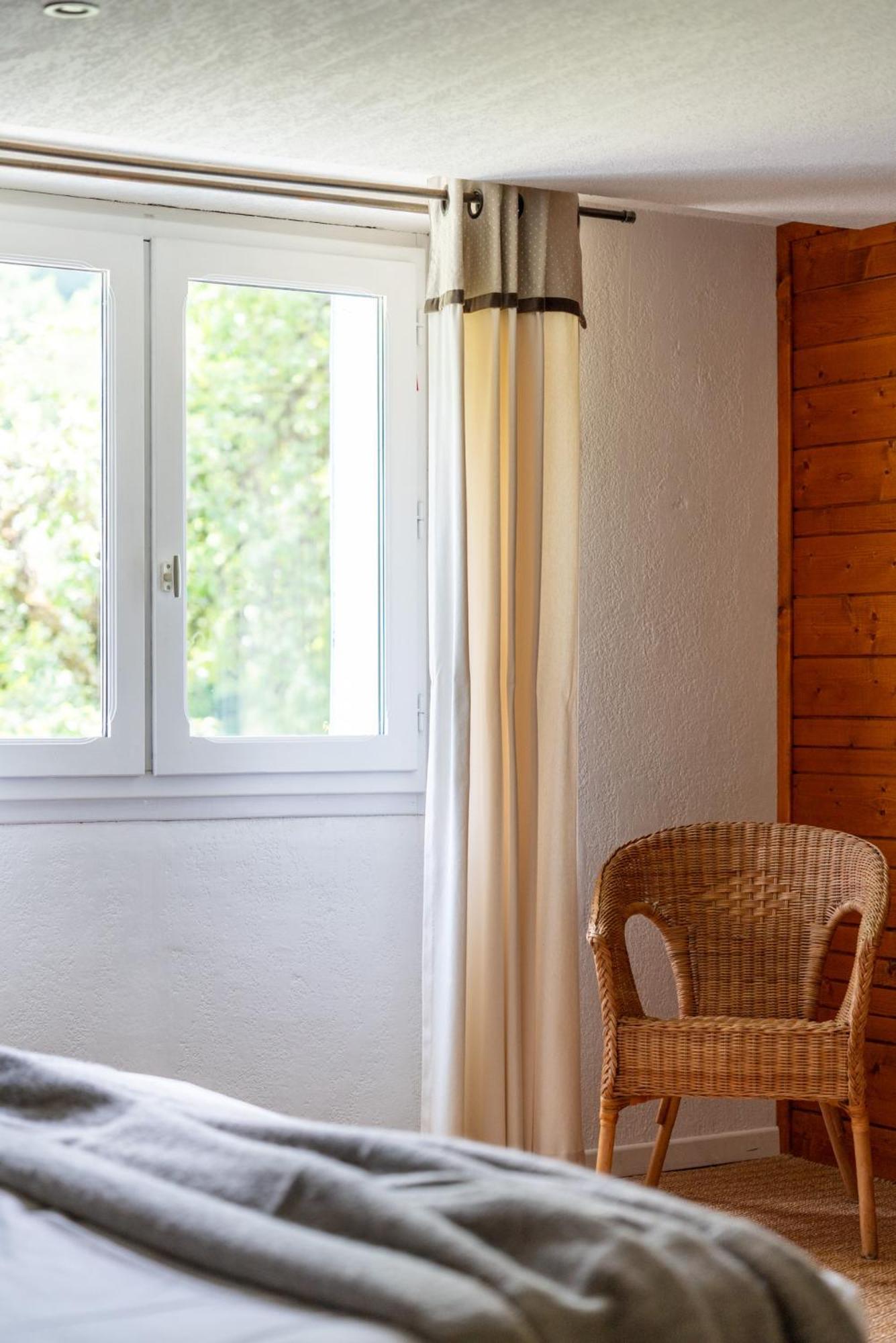 Domaine De Ramonjuan Hotel Bagneres-de-Bigorre Room photo